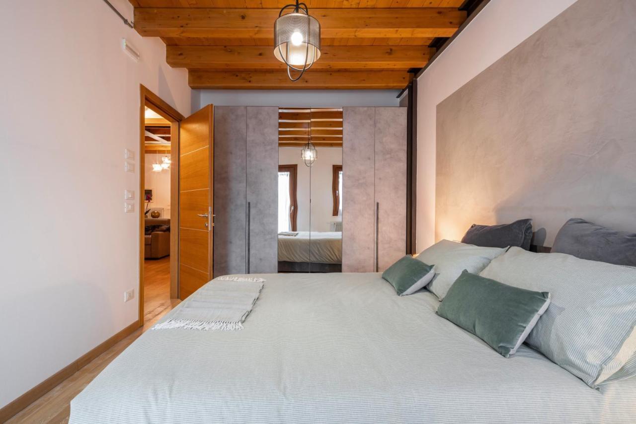 Venezia-Suite HemingwayA Pochi Passi Outlet Noventa di Piave Buitenkant foto